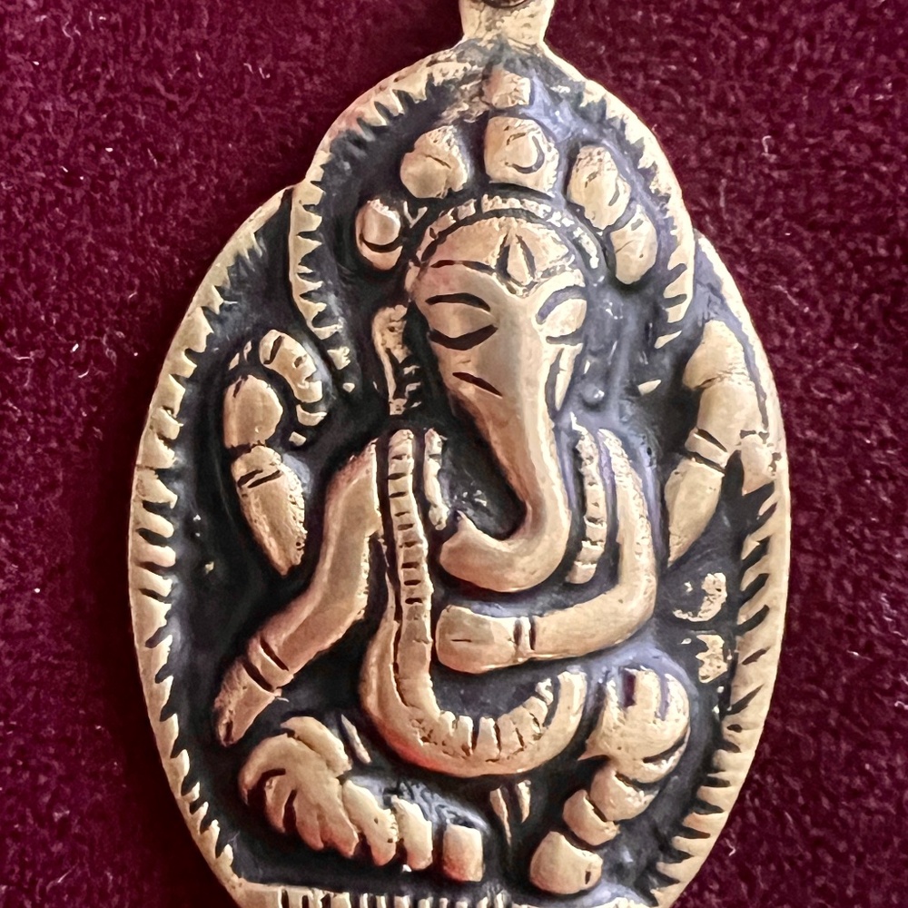 Beautiful Serene Ganesha Pendant Talisman